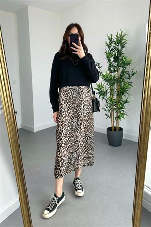 Leopar Desenli Sweatshirt Detaylı Elbise