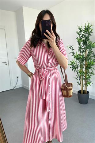 Pembe Beyaz Çizgi Detaylı Kuşaklı Elbise