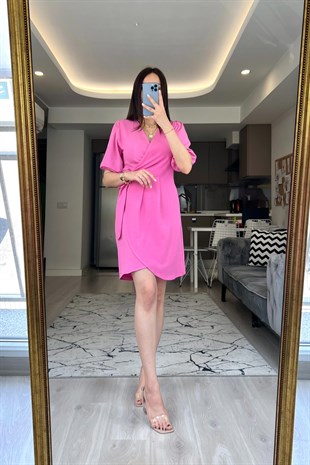 Pembe Kruveze Yaka Keten Elbise