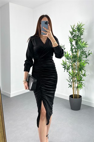 Siyah Kadife Dokulu Işıltılı Drapeli Elbise