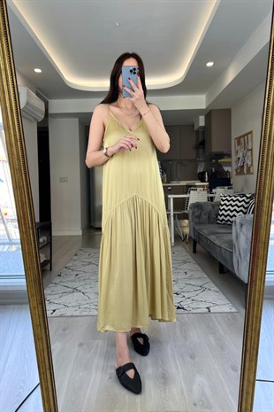 Yağ Yeşili İp Askılı Saten Elbise