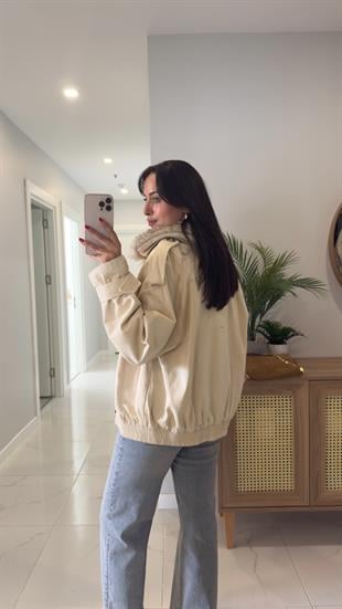 Elisa Krem Yakası Kürk Detaylı Trençkot