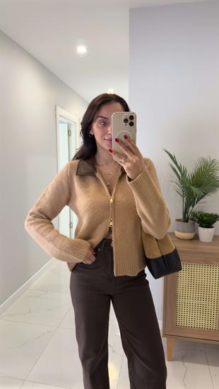 Elisya Açık Kahve Yakası Deri Detaylı Hırka