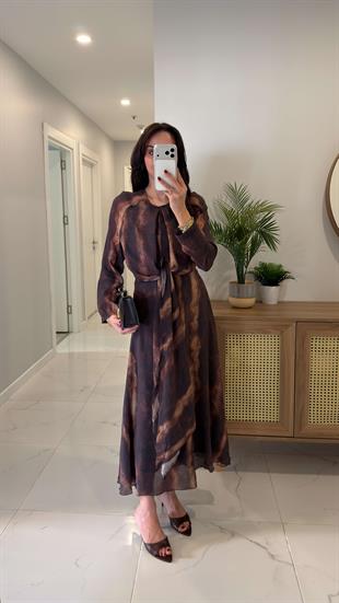 Enilwa Kahve Desenli Önden Bağlamalı Astarlı Şifon Elbise