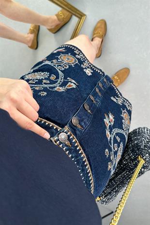 Nakış İşleme Detaylı Düğmeli Denim Etek