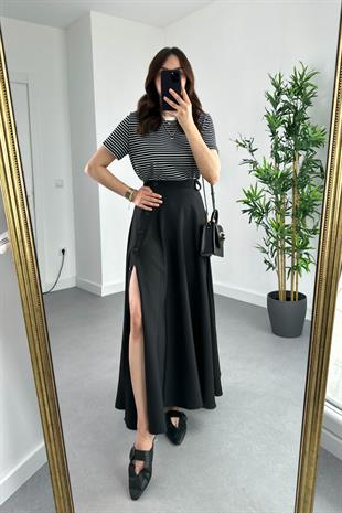 Siyah Düğme Detaylı Maxi Boy Etek