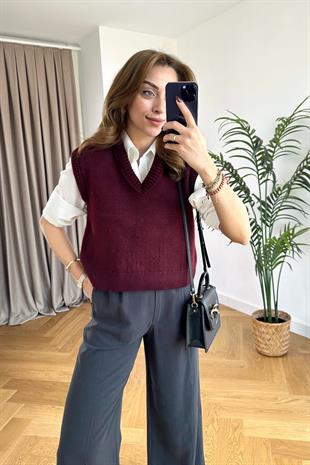 Bordo Rengi V Yaka Düz Süveter