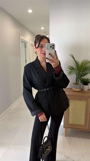 Farrah Siyah Kemerli Blazer Ceket