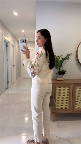 Florse Bej Nakışlı Ceket