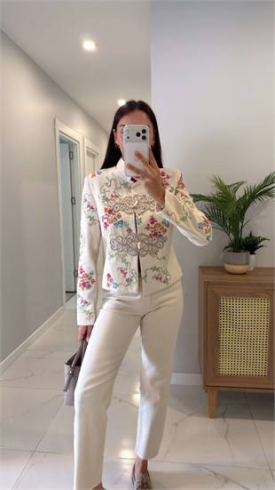 Florse Bej Nakışlı Ceket