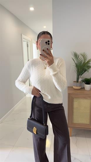 Gensi Krem Saç Örgülü Triko