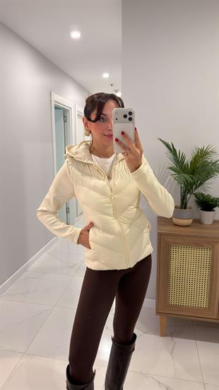 Gentras Krem Kontras Detaylı Şişme Mont