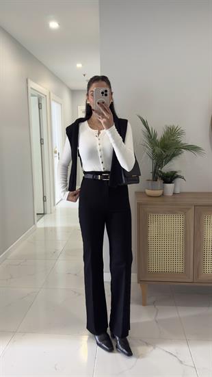 Gita Siyah Kemerli Kesik Paça Straight Jean