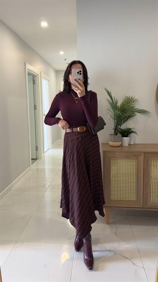 Giwes Bordo Asimetrik Kesim Kemerli Etek