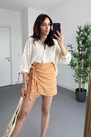 Kırık Beyaz Ajurlu Gömlek