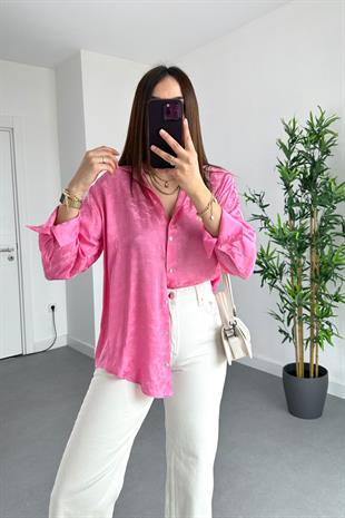 Pembe Jakarlı Kendinden Dokulu Gömlek