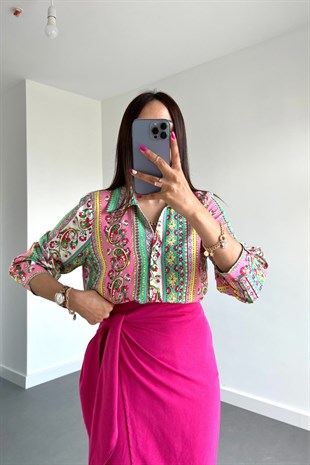 Renkli Desenli Gömlek