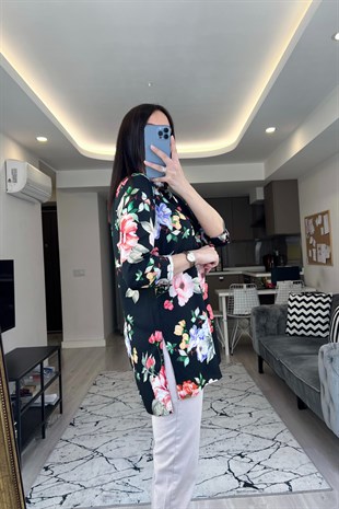 Siyah Çiçek Desenli Gömlek