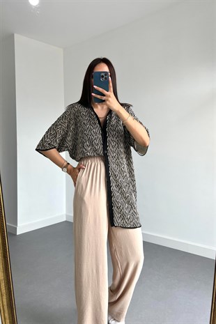 Siyah Ekru Desenli Gömlek