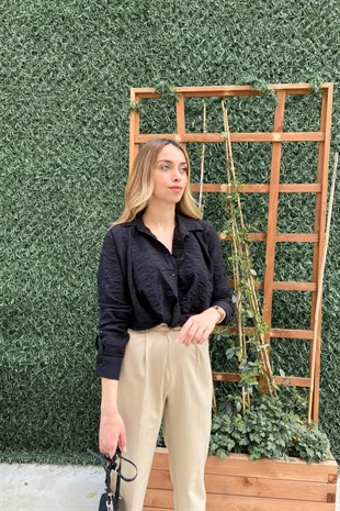 Siyah Gofre Kumaş Gömlek