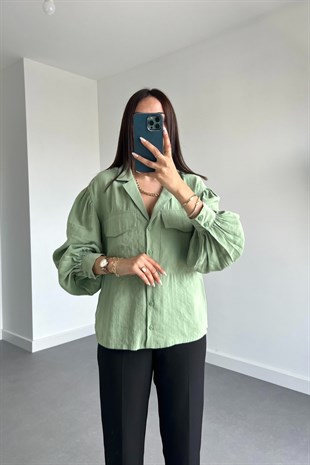 Yeşil Cep Detaylı Gömlek