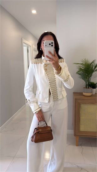 Gones Ekru Apoletli Vatkalı Blazer Ceket