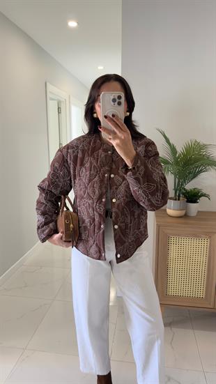 Gorwe Kahve İşlemeli Mont