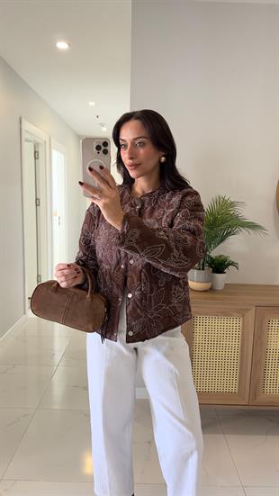 Gorwe Kahve İşlemeli Mont