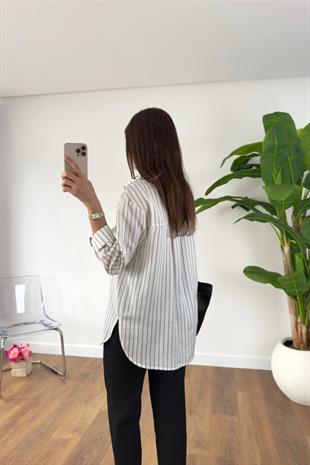 Hena Beyaz Siyah Çizgili Gömlek