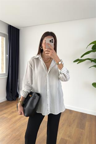 Hena Beyaz Siyah Çizgili Gömlek