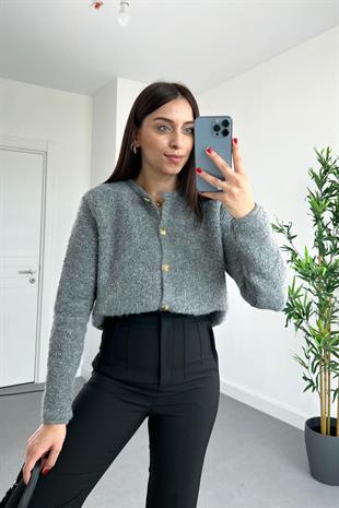 Soft Gri Düğme Detaylı Bisiklet Yaka Yumoş Hırka