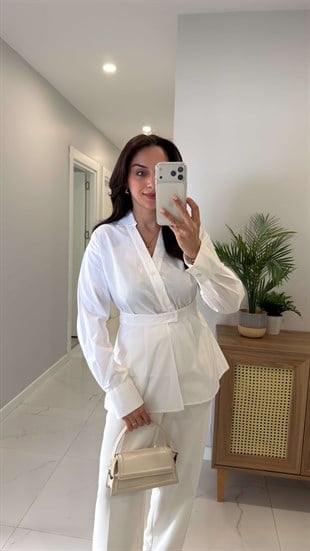 Hubbis Ekru Premium Bel Detaylı Poplin Gömlek