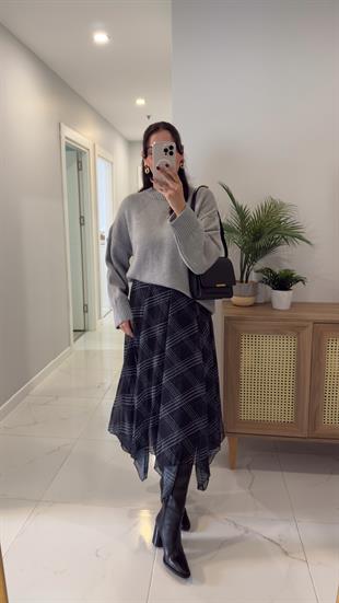 Jana Siyah/Antrasit  Ekose Asimetrik Kesim Etek