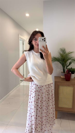 Jerta Ekru Kolsuz Triko