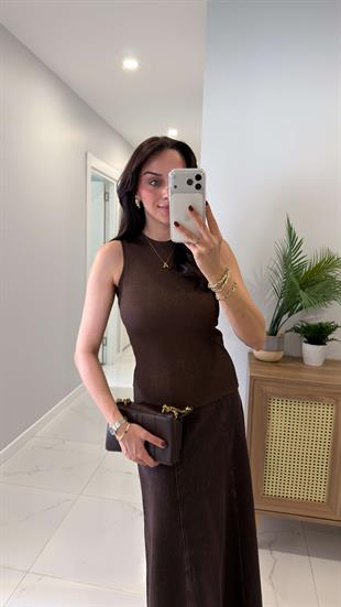 Jina Kahve Sıfır Kol Fitilli Simli Bluz