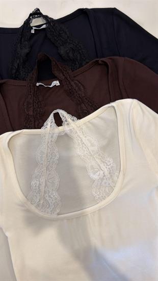 Jissa Siyah Boyundan Dantelli Bluz