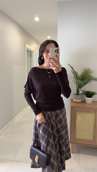 Jolly Kahve Omzu Düşük Bluz