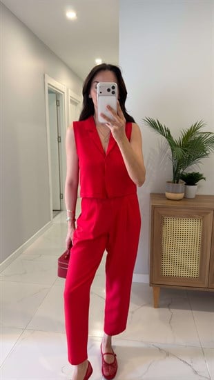 Joylie Kırmızı Mavi Çıtçıt Düğme Detaylı Keten Takım
