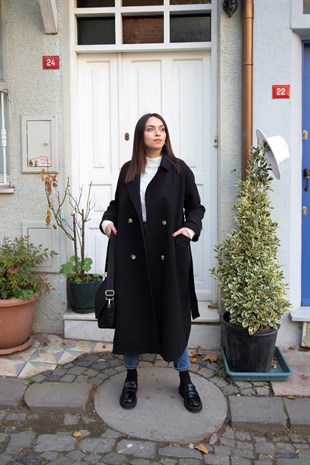 Siyah Kuşaklı Premium Kaban