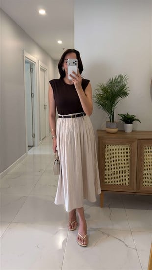 Katrin Kahve Vatkalı Kemer Detaylı Astarlı Elbise
