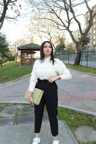 Brshk Ekru Ajurlu Kazak