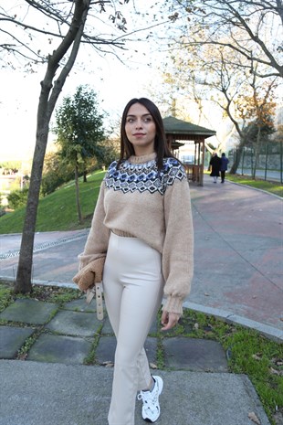 Str Etnik Desenli Kahve Kazak