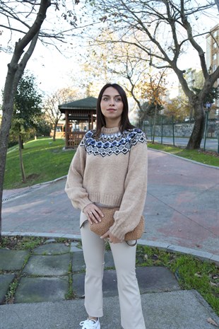 Str Etnik Desenli Kahve Kazak