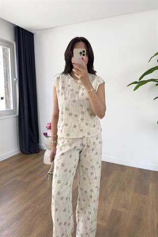 Kelsy Ekru Vizon Nakışlı Bluz Pantolon Takım