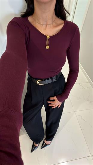 Kenry Bordo Gold Toka Detaylı Bluz