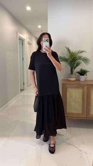 Koleks Siyah Etek Ucu Garnili Elbise