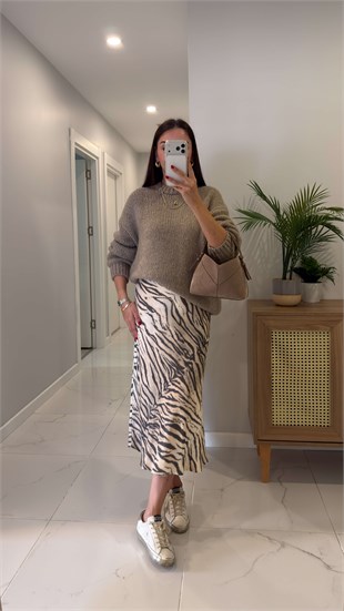 Kolres Bej Zebra Desenli Saten Etek