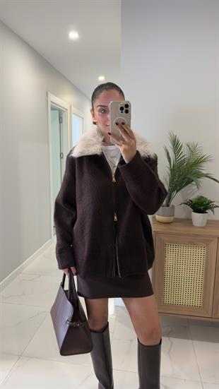 Konre Acı Kahve Kürk Yakalı Şardonlu Hırka