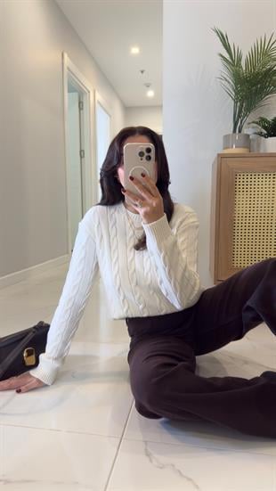 Kornas Krem Saç Örgülü Triko Kazak