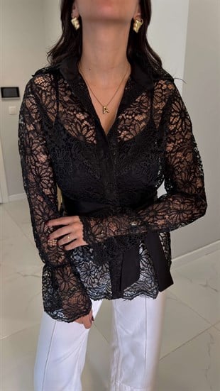 Lara Siyah Güpür Detaylı Kuşaklı Gömlek
